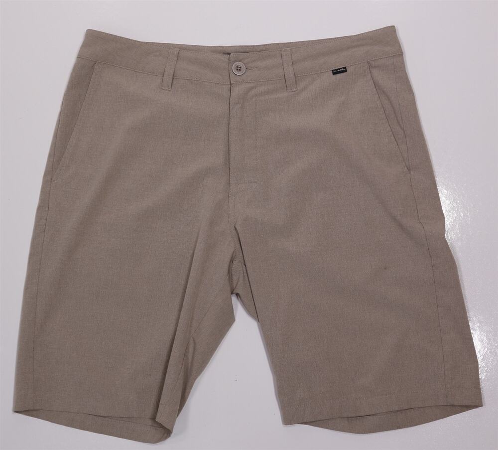 Travis Mathew LIght Brown Flat Front Performance Golf Shorts 10" Inseam 33